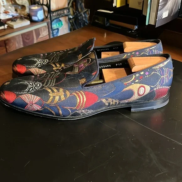 Salvatore Ferragamo dress shoes size 10.5 E - Picture 3 of 9